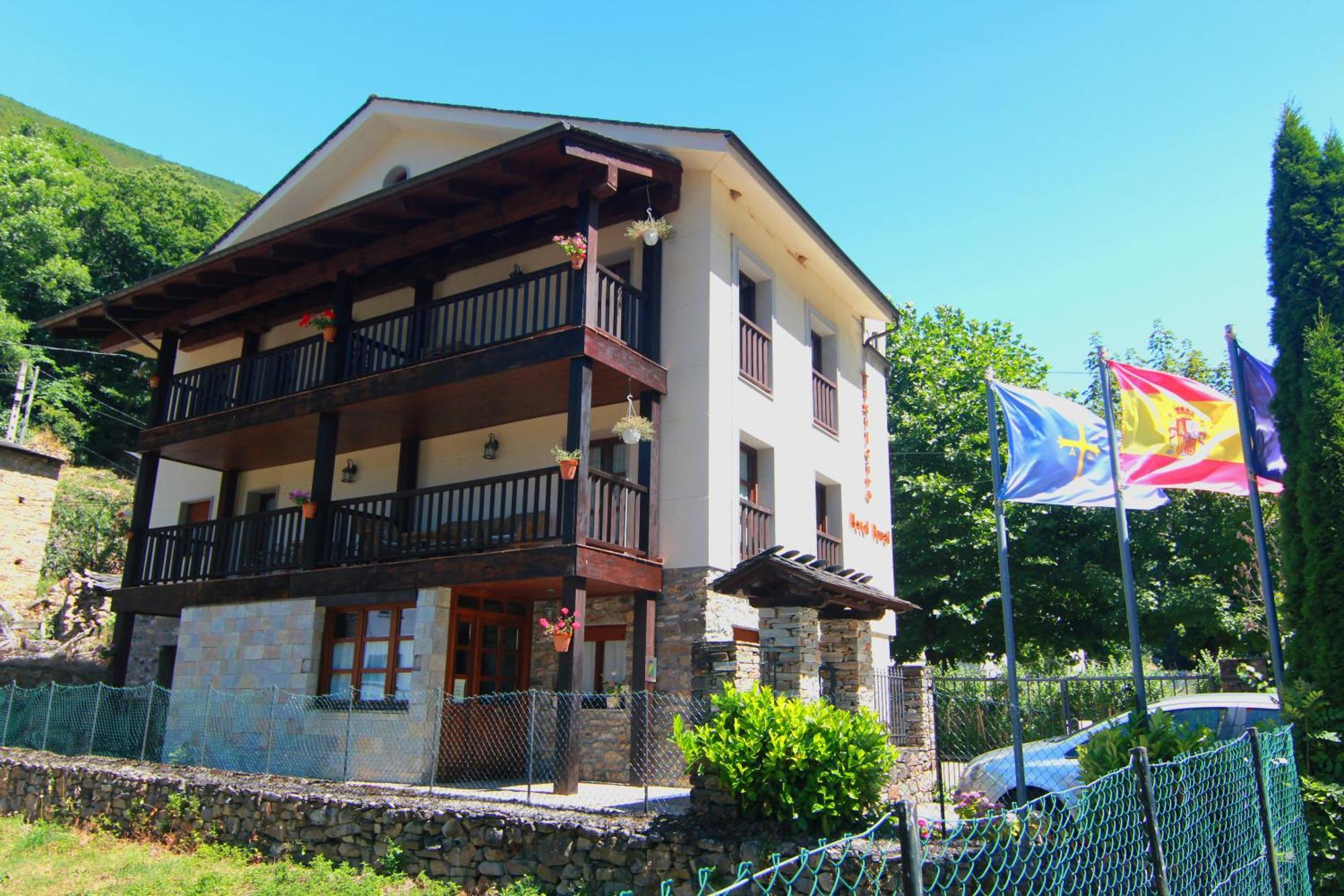 Hotel Tixileiro Sisterna Exteriér fotografie